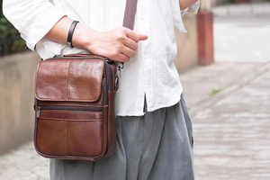 Мужская сумка на плечо 💼 практически или нет? фото