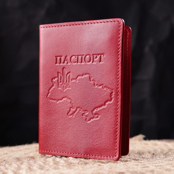 Яскрава шкіряна обкладинка на паспорт Карта GRANDE PELLE 16775 Червона 16775 фото