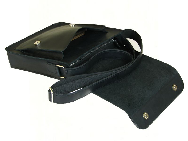 Мужская вместительная кожаная сумка на плечо SGE KL 002 black чорная KL 002 black фото