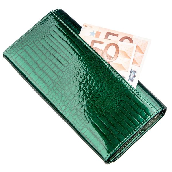 Сучасний жіночий гаманець ST Leather 18902 Зелений 18902 фото