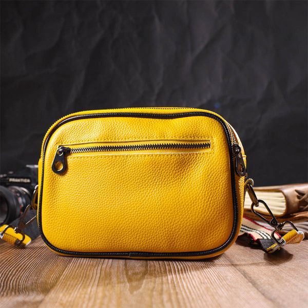 Прямокутна жіноча сумка крос-боді з натуральної шкіри 22114 Vintage Жовта 22114 фото