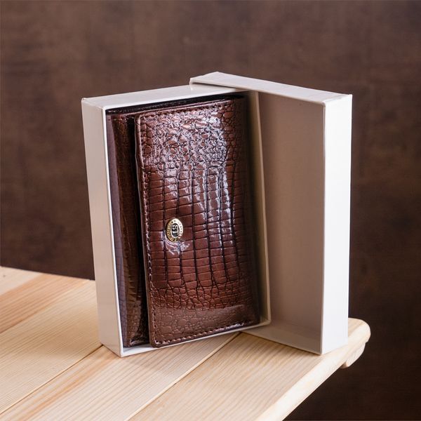 Гаманець жіночий ST Leather 18372 (S1201A) лакована шкіра Коричневий 18372 фото
