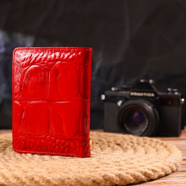Лакований вертикальний жіночий гаманець з натуральної шкіри з тисненням під крокодила CANPELLINI 21681 Червоний 21681 фото