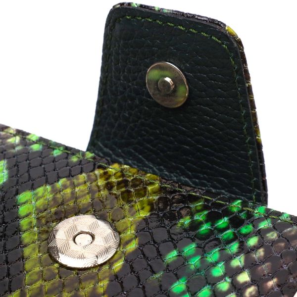 Жіноче фактурне вертикальне портмоне з монетницею на блискавці з натуральної шкіри з тисненням під змію CANPELLINI 21732 Різнокольорове 21732 фото