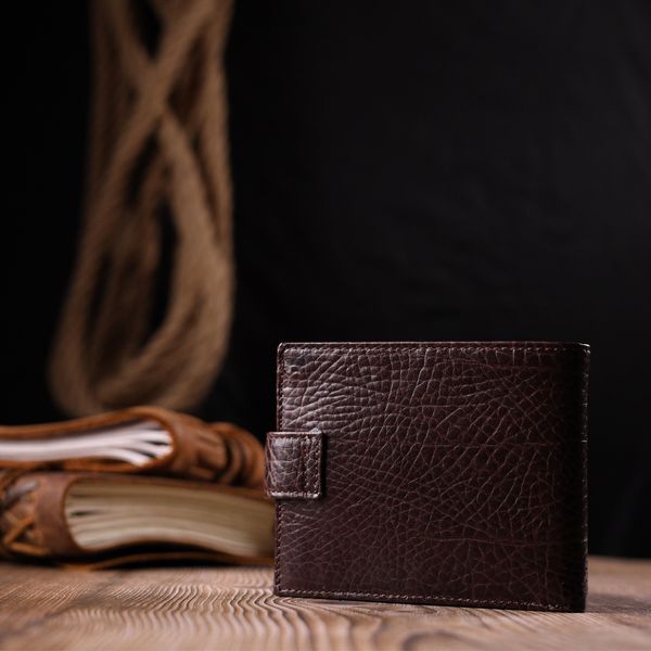Місткий чоловічий гаманець з хлястиком із натуральної шкіри KARYA 21078 Коричневий 21078 фото
